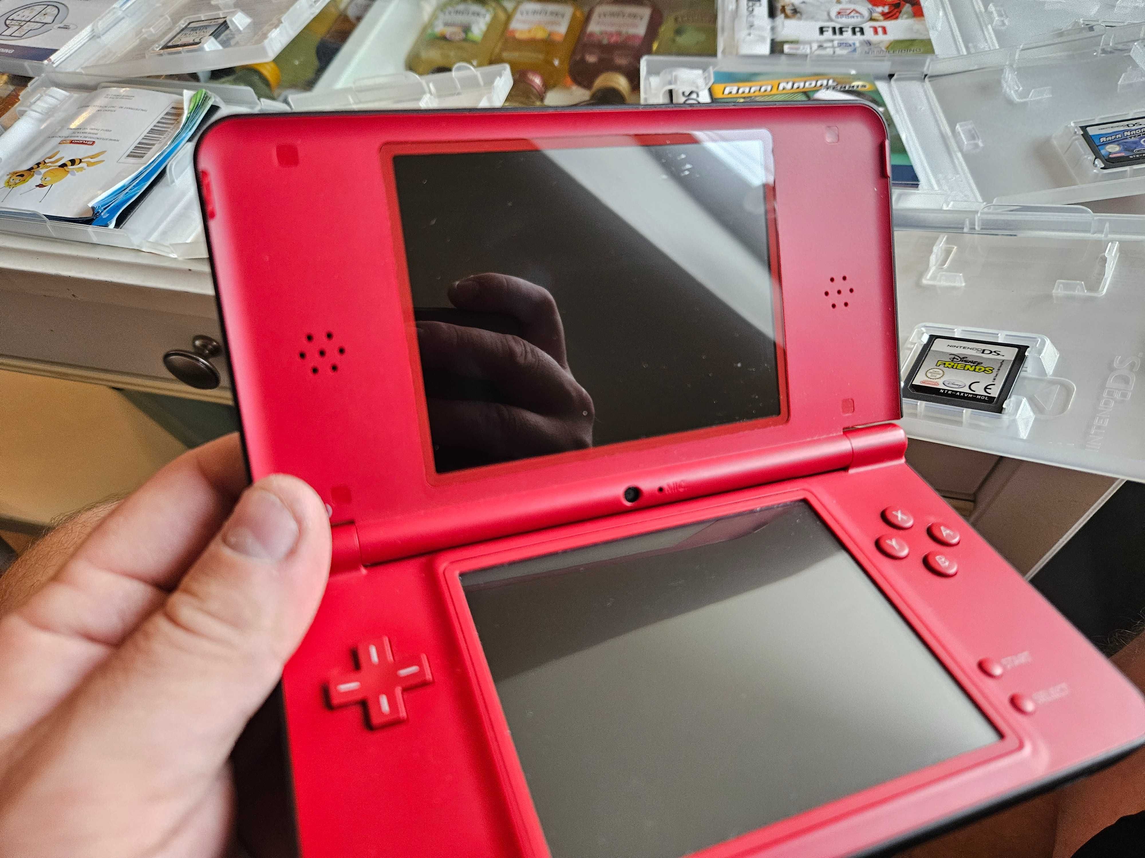 Nintendo dsi xl mario edition