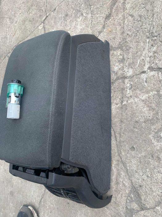 podłokietnik welurowy skoda superb 1