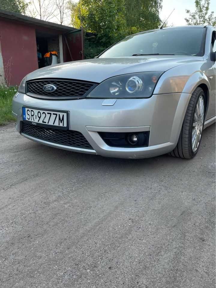 Ford Mondeo ST220+LPG