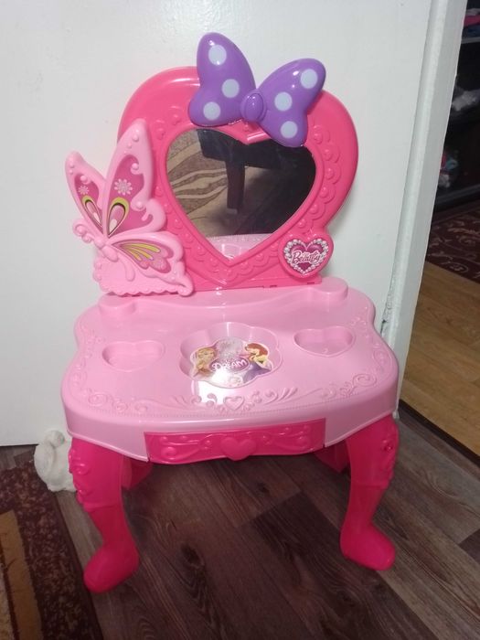 Столик трюмо дитяче