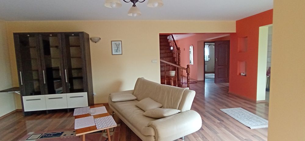 Wynajmę duży dom w Chełmży 5 pokoi , duża piwnica, ogród,