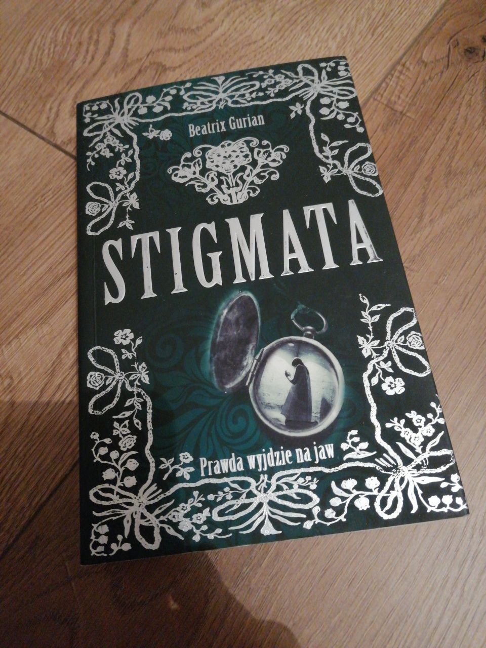 Sprzedam książkę "Stigmata"