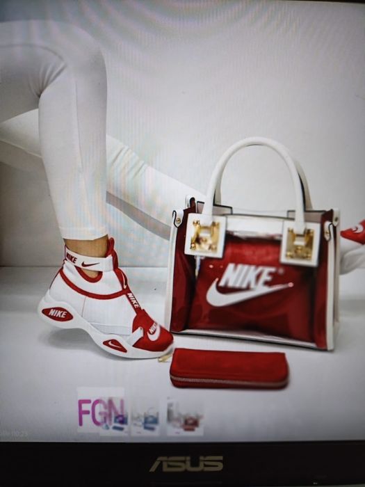 Komplet Nike, buty i torebka