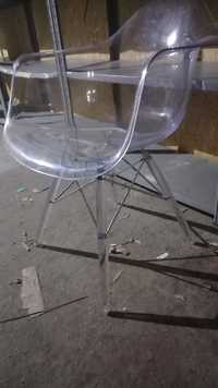Fotel Nowy plastikowy