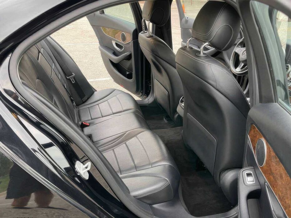 Mercedes-Benz C-Class C 300 4MATIC      2016