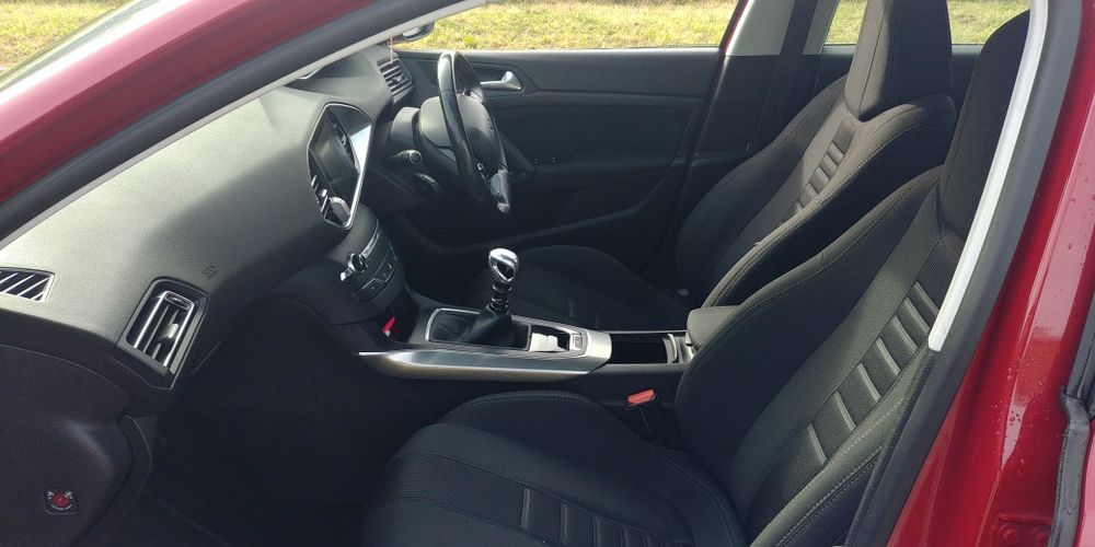 Peugeot 308 II T9 Allure 2014rok 1.6e-Hdi 196tysKM Anglik !