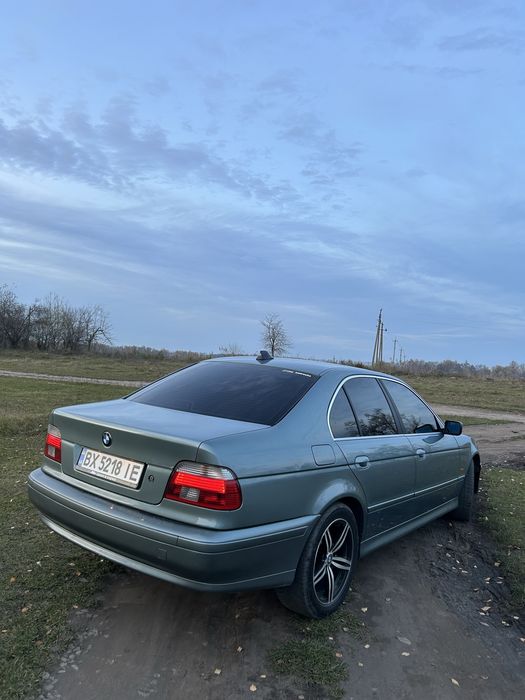 Продам BMW e39 FL