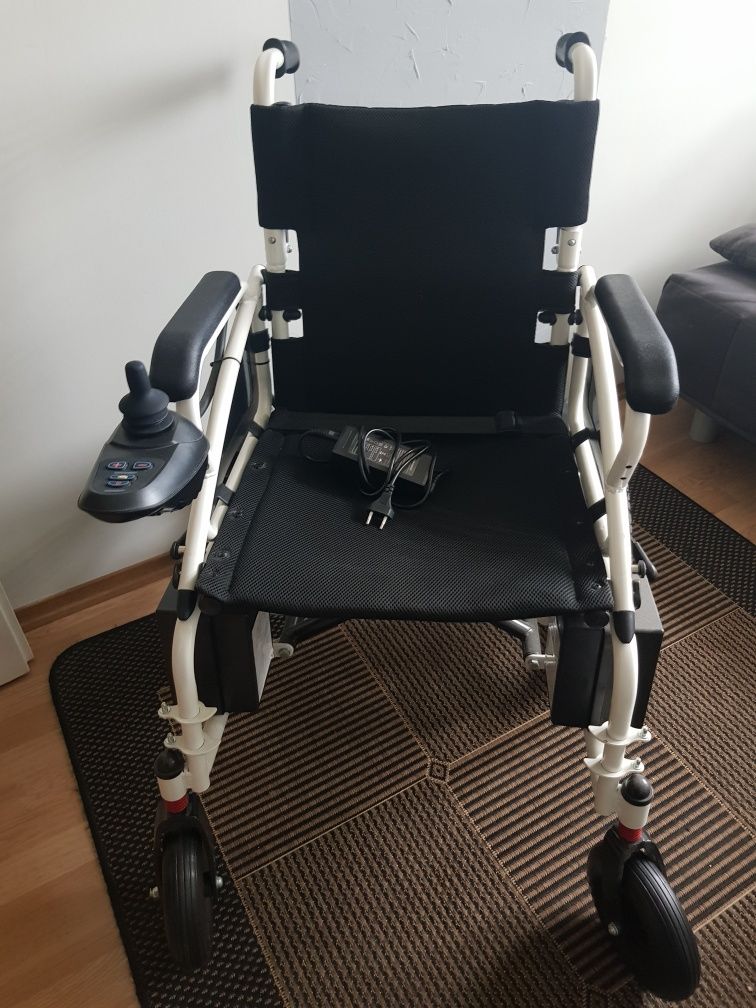 Wózek inwalidzki elektryczny Nowy
