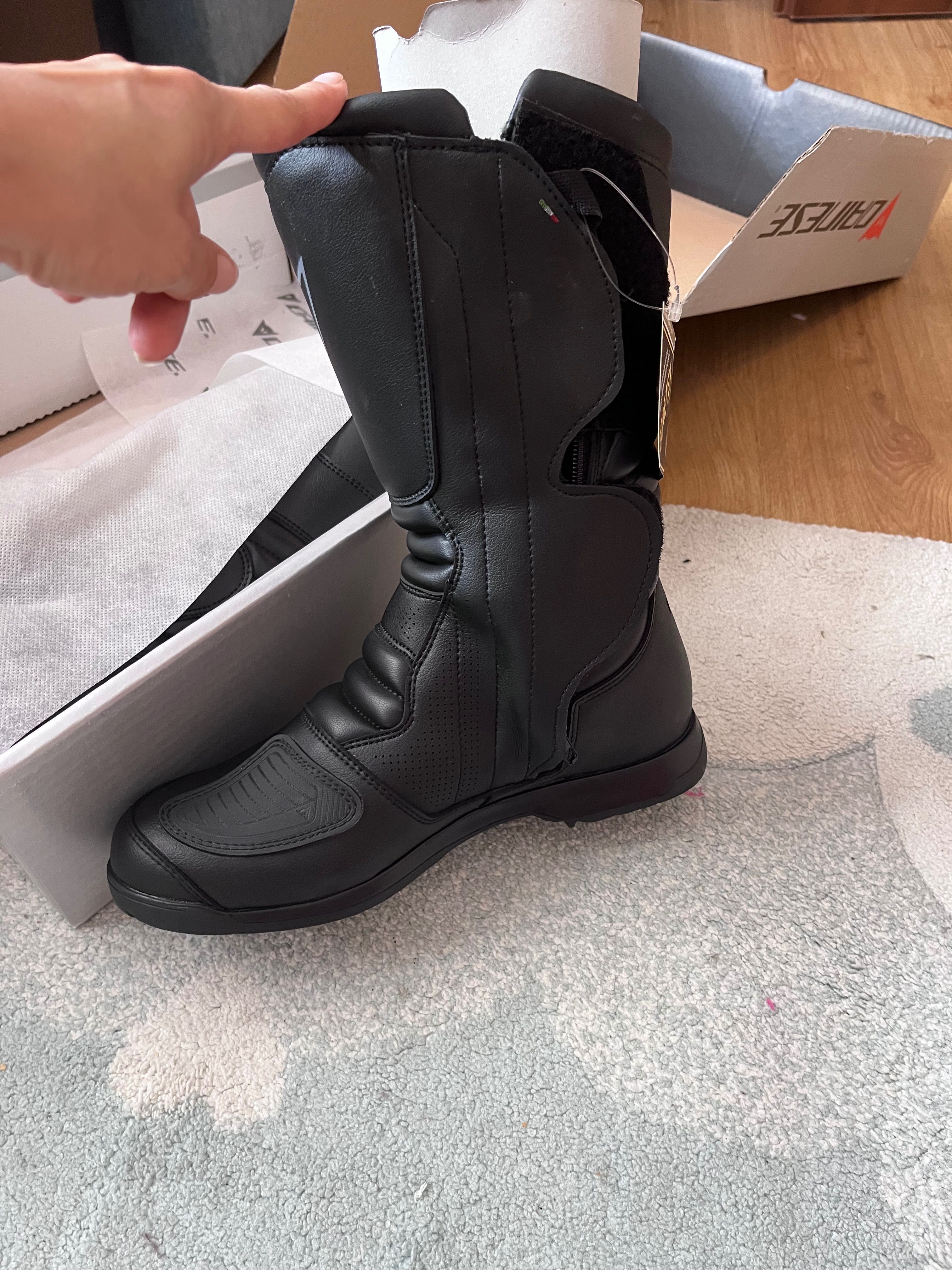 Buty motocyklowe Dainese Freeland Gore-Tex