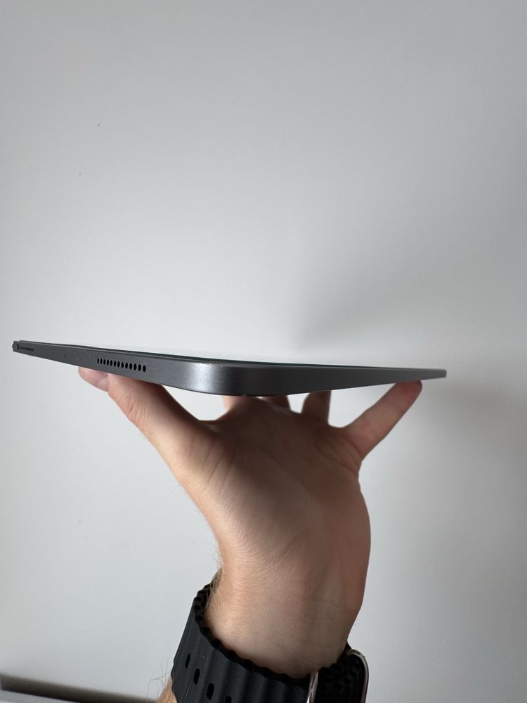 iPad Pro 11” (2019) – 64GB, 120Hz, Wi-Fi, Space Gray