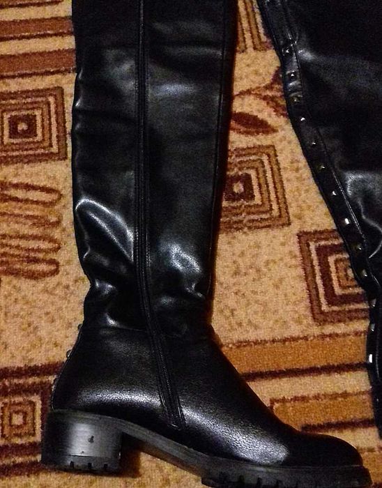 Сапоги (ботфоры) кожаные в отличном состоянии