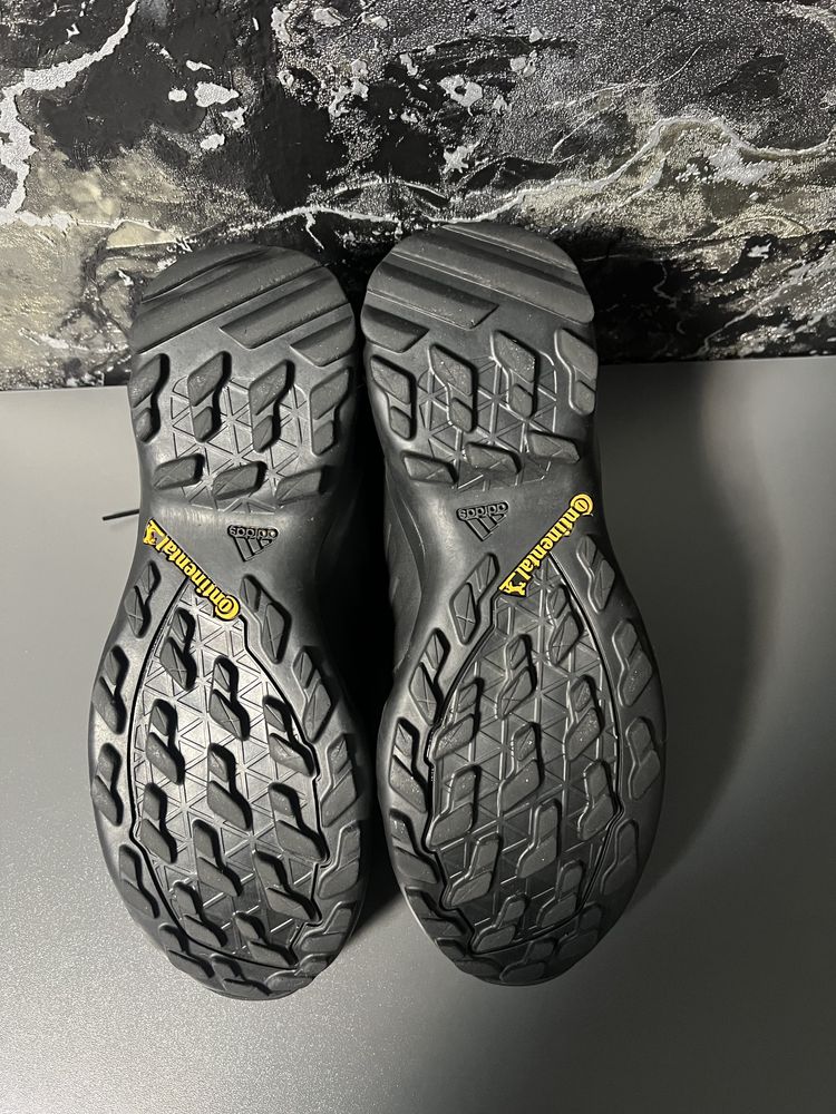 Черевики чоловічі Adidas Terrex AX3 Primaloft 43р