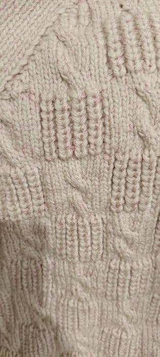 Вишивка жилетки бежевих тонх