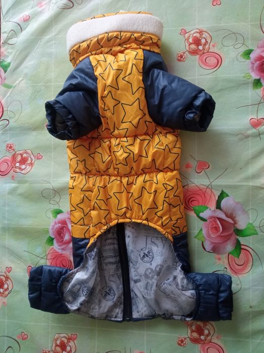 Фірмовий  одяг для домашнього улюбленця  маленького собачки комбінезон