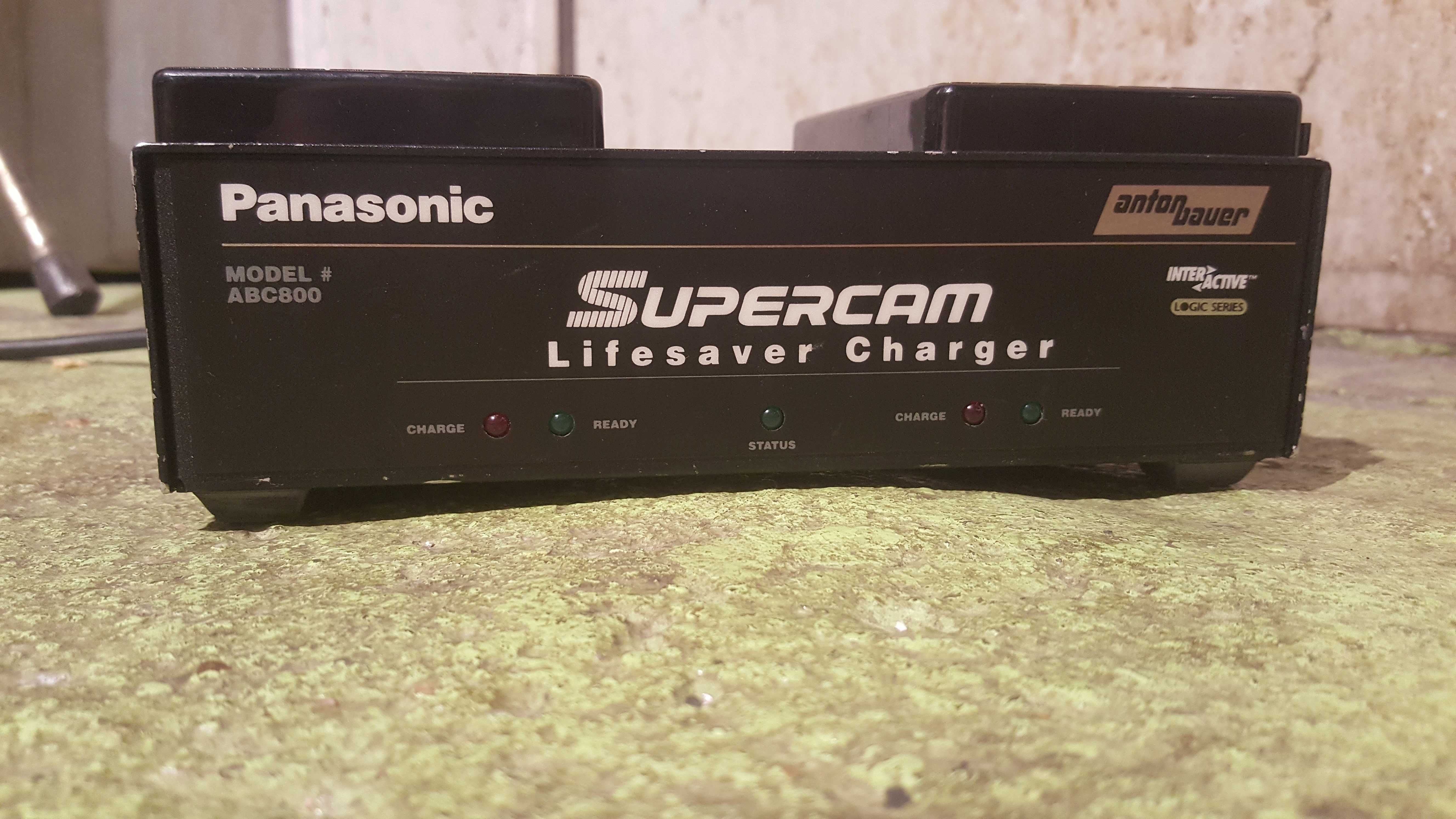 Ładowarka Panasonic ABC 800- do kamer profesjonalnych/studyjnych