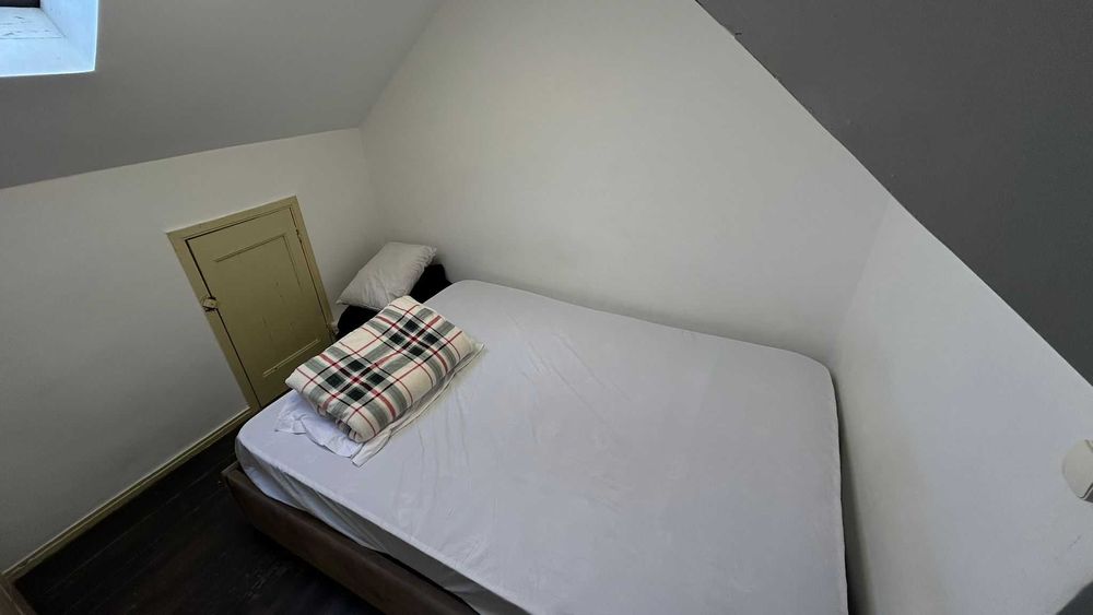 Quarto para arrendamento no centro do Porto