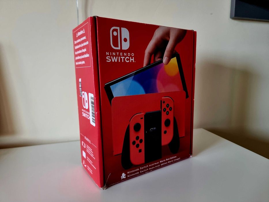 Konsola Nintendo Switch OLED Mario Red Edition, komplet, limitowana