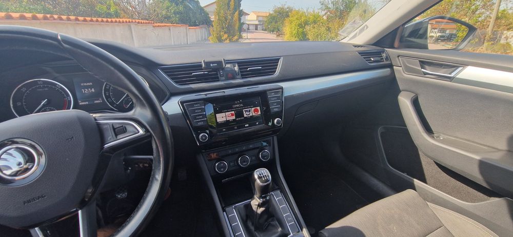 Skoda Superb Break 1.6 120cv