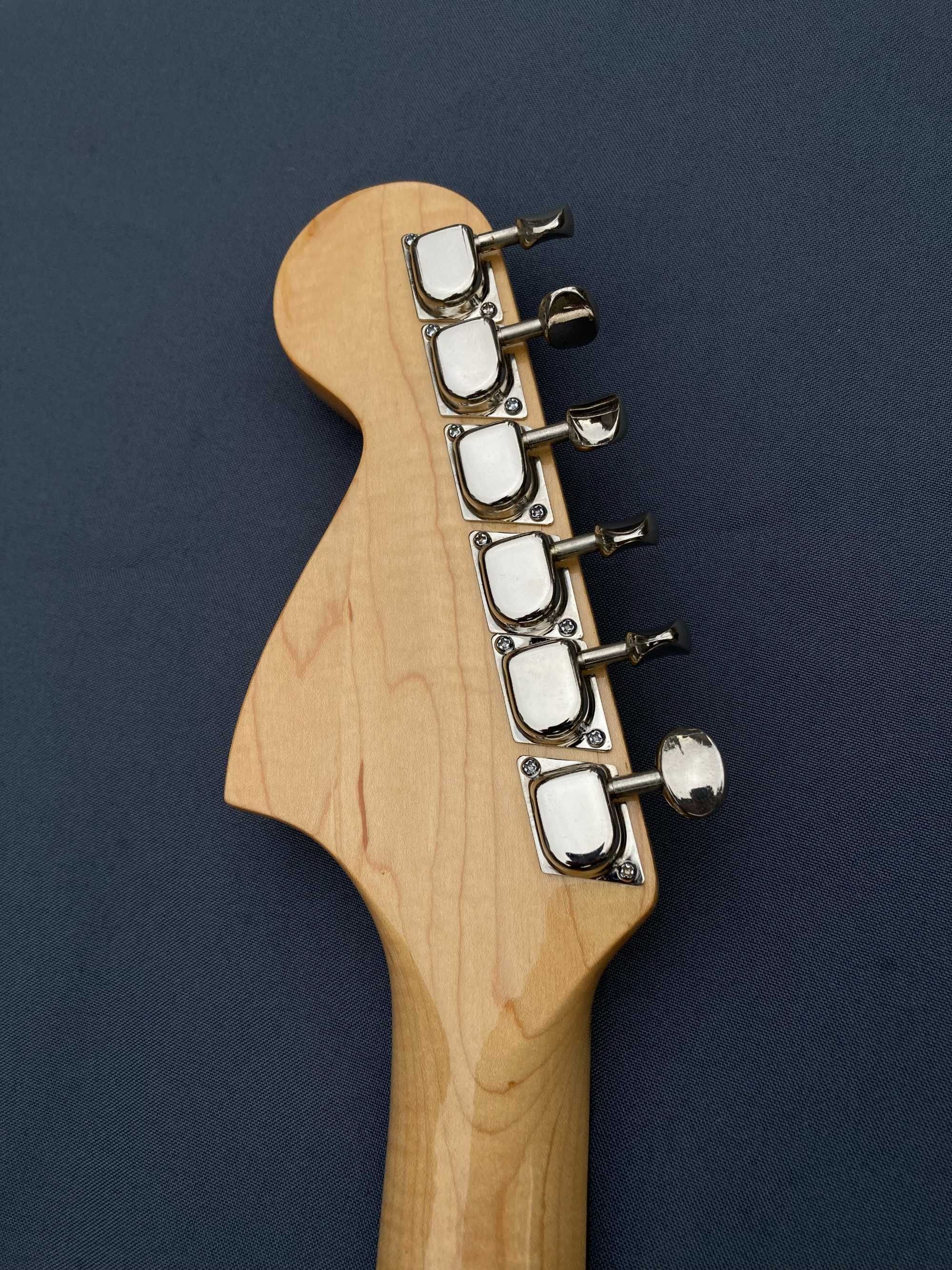 Fresher 70s mustang Japan - esp squier ibanez prs greco burny fender