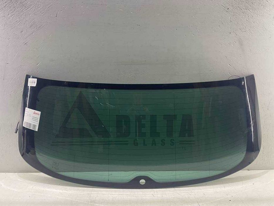 Volkswagen Tiguan 07-11  заднє тильне скло