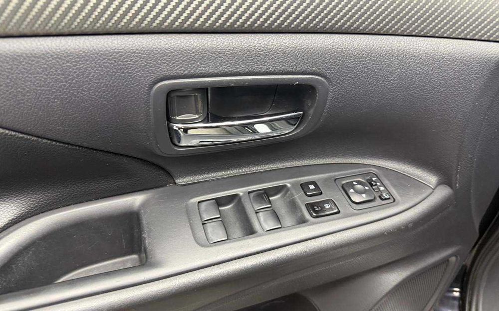 Mitsubishi Outlander 2013