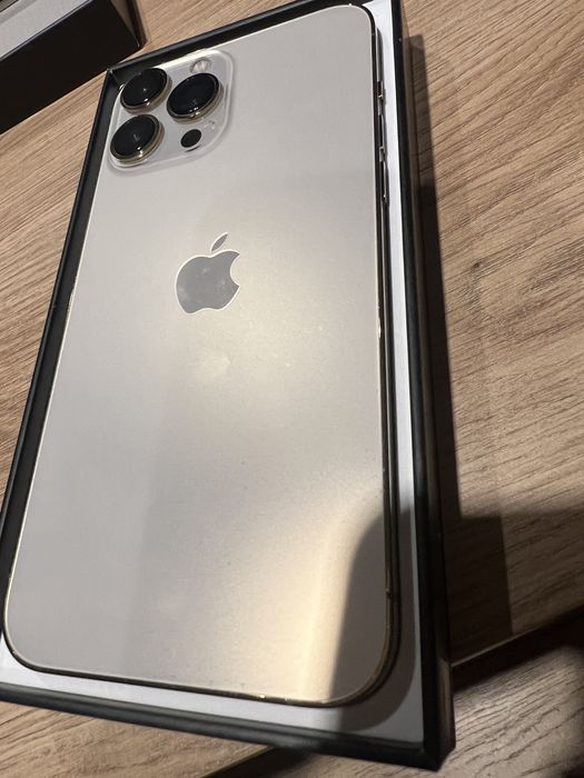 Iphone 13 pro max gold