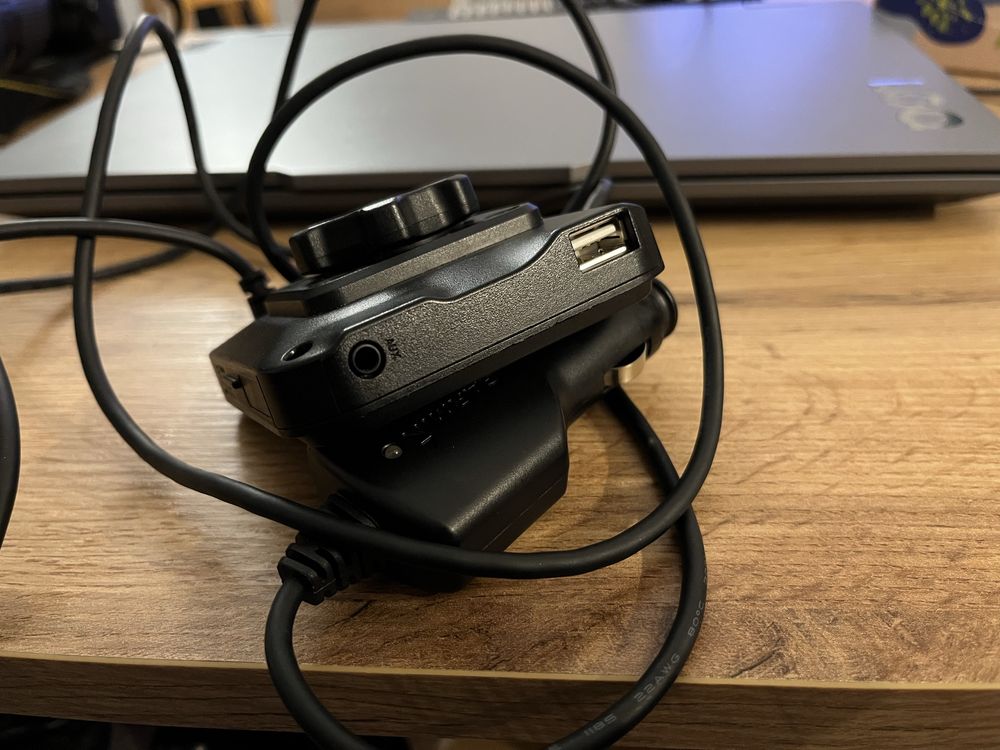 Uchwyt magnetyczny Garmin Dezl LGV800 LGV1000