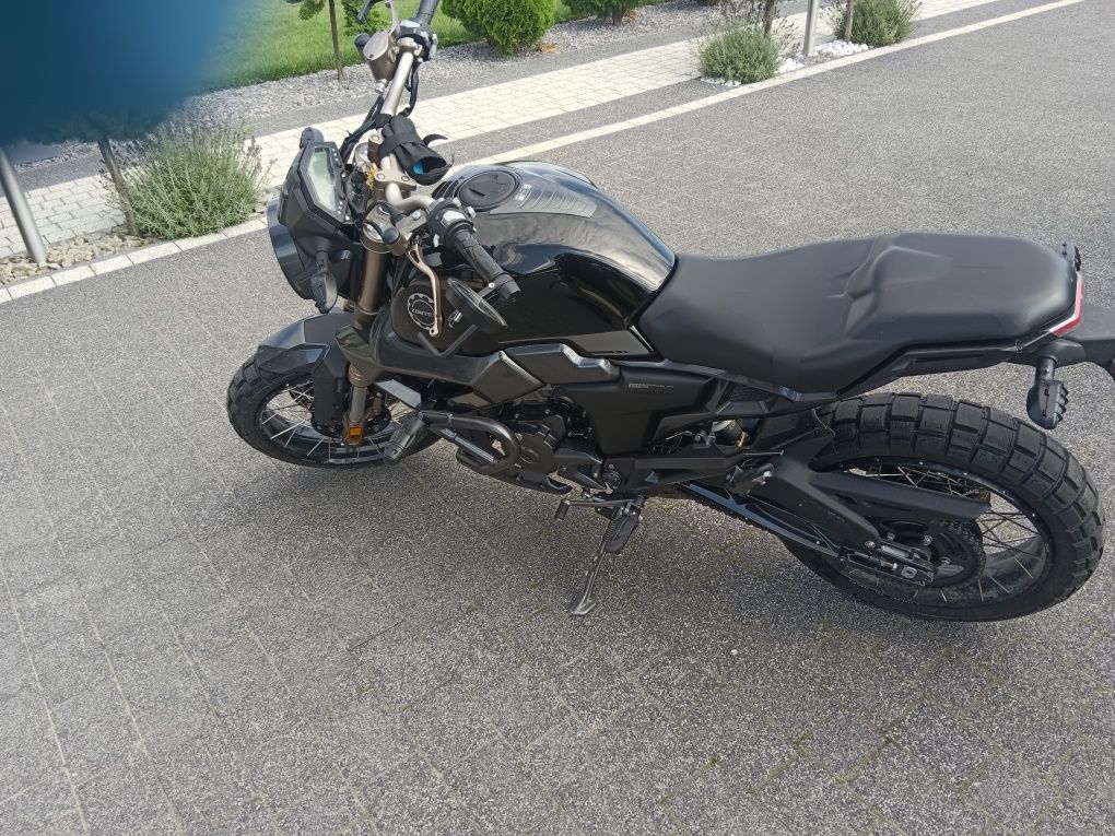 Motocykl Zontes 125 G1