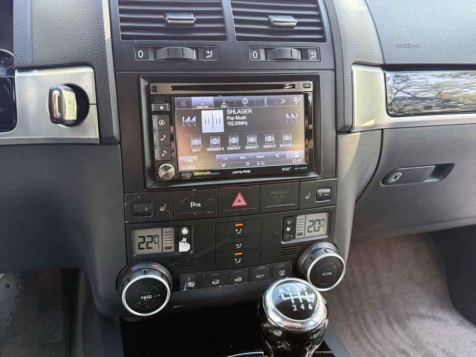 Продам Volkswagen Touareg