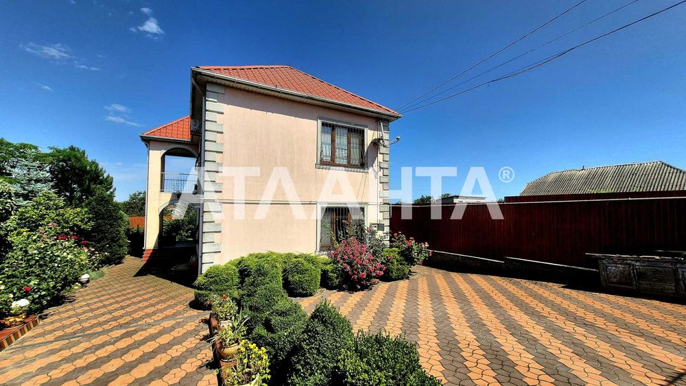 Двухэтажный дом вблизи моря в Вапнярке