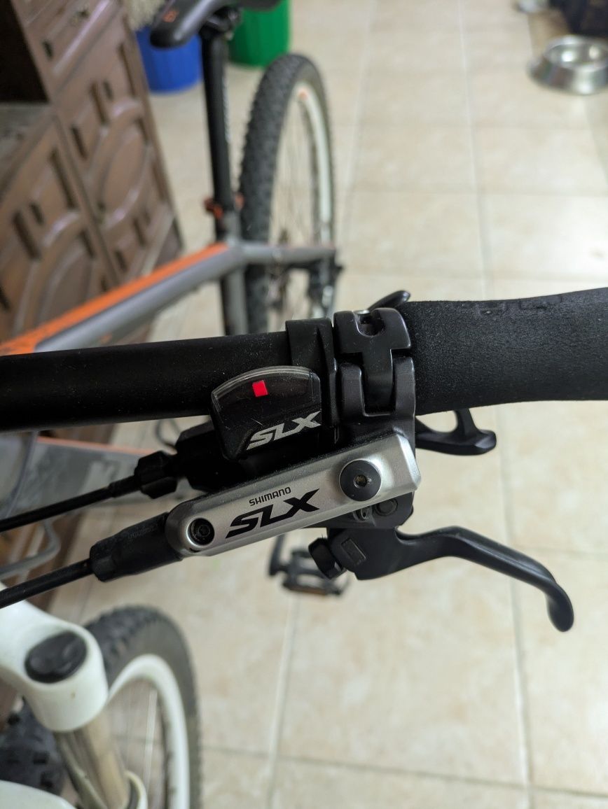 KTM Ultra Race roda 29