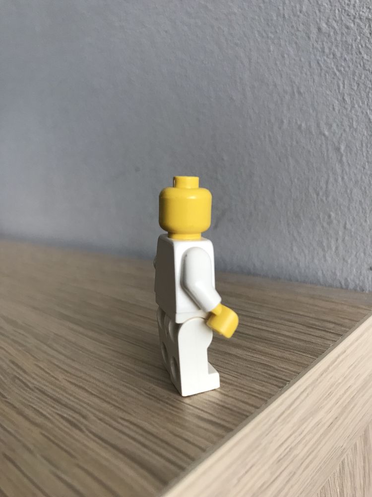 LEGO system Town Classic figurka szefa kuchni 001 kucharz ze 10037