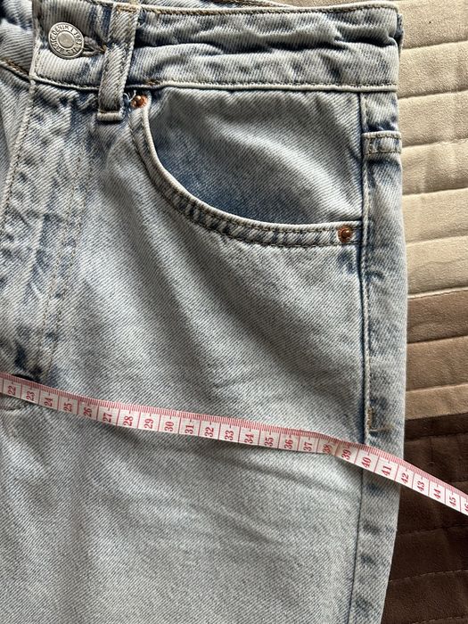 Джинсова спідниця міді