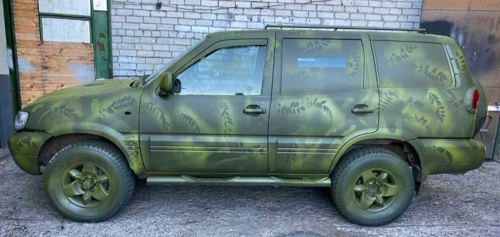 Запчастини Nissan