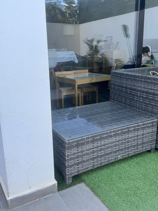 Mesa de apoio de exterior