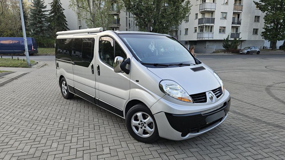 Renault Trafic Kamper 2006r., silnik 2.5, 145KM