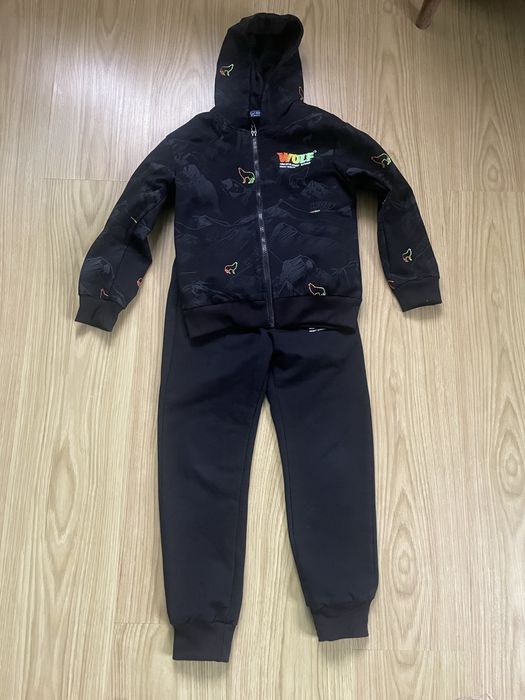 Якісний спортивний костюм 128