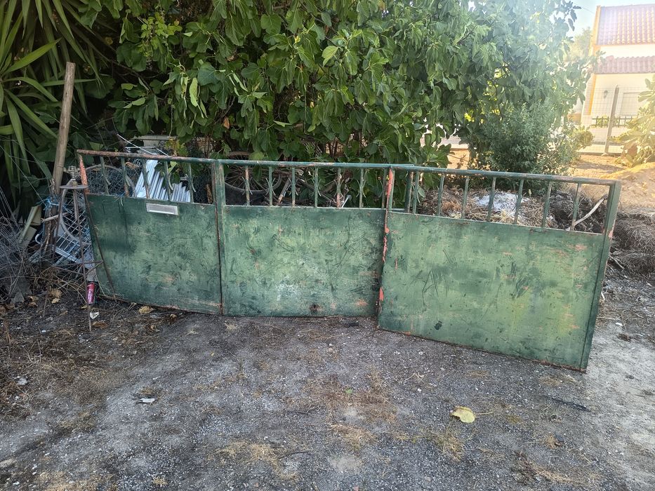 Portão de ferro usado