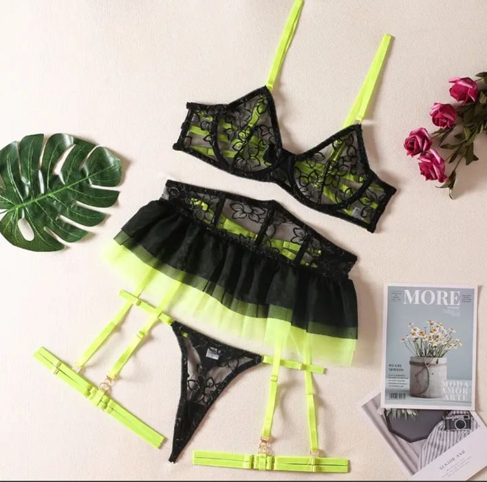 Нижня білизна