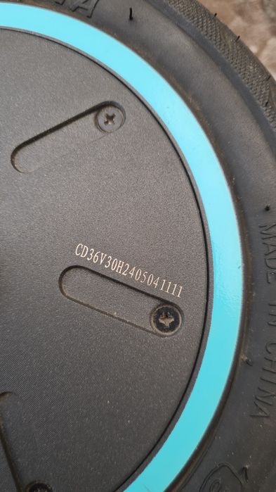 Silnik do hulajnogi Motus Scooty 10 jak nowy 100% sprawny 400km roczny