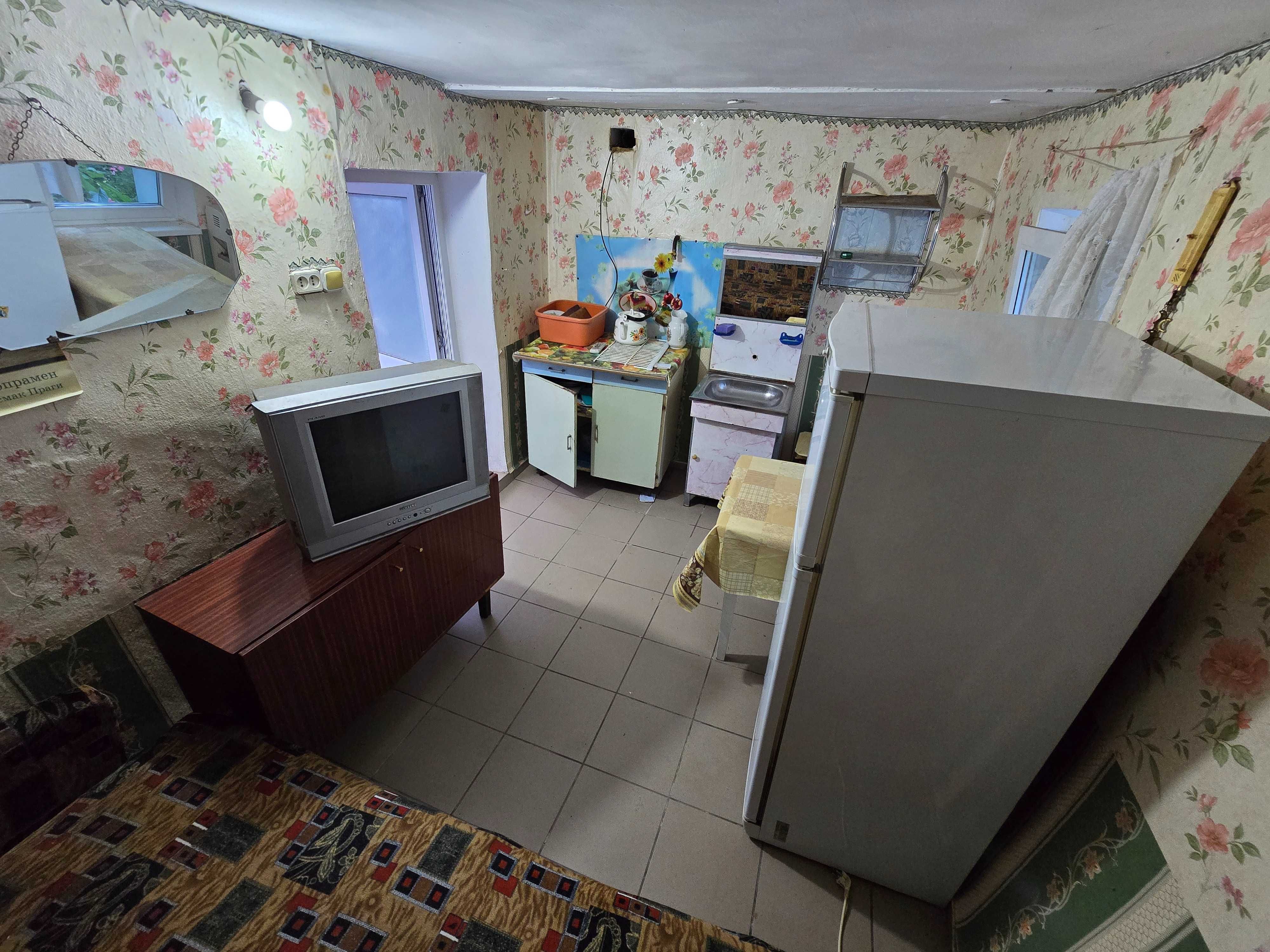 Здається 1-времянка по вул.Миргородського в р-ні Сабаров, читайте опис