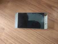 Smartfon Huawei uszkodzony