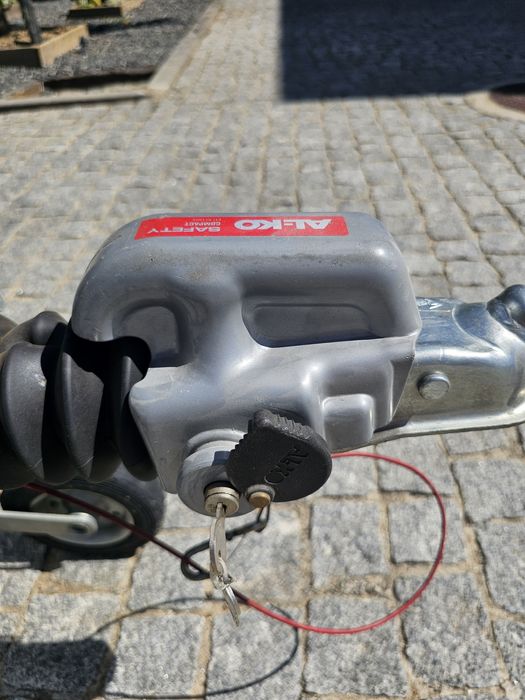 Reboque Humbaur como novo