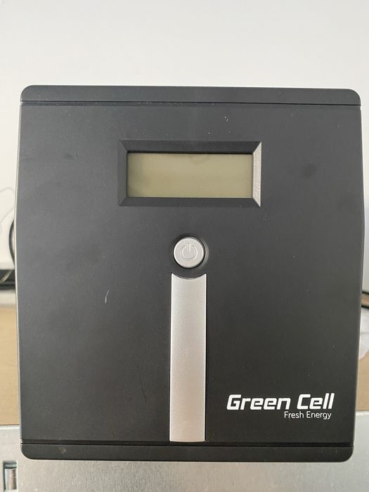 Zasilacz awaryjny UPS 800VA 480W LCD Uszkodzony