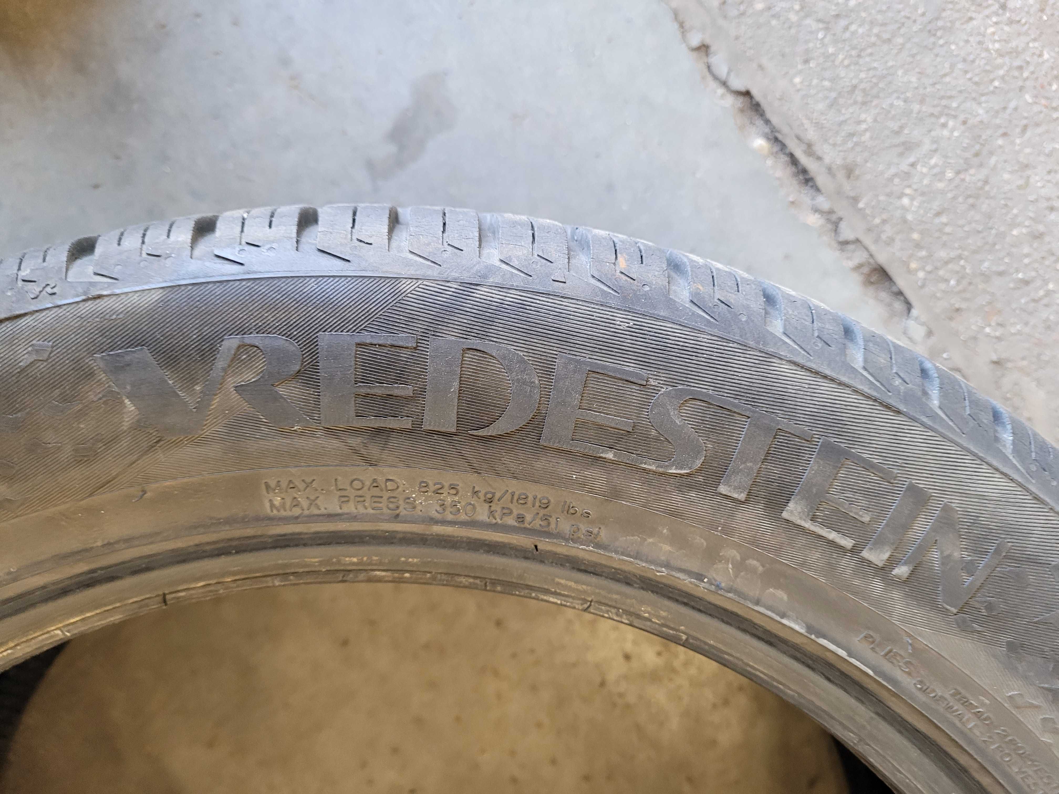 Opony vredestein 235/ 50 18  wielosezonowe 2 sztuki
