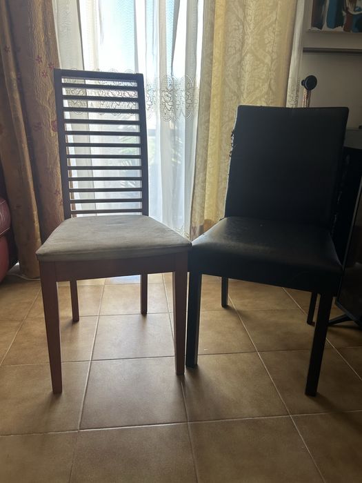 Duas cadeira para restauro