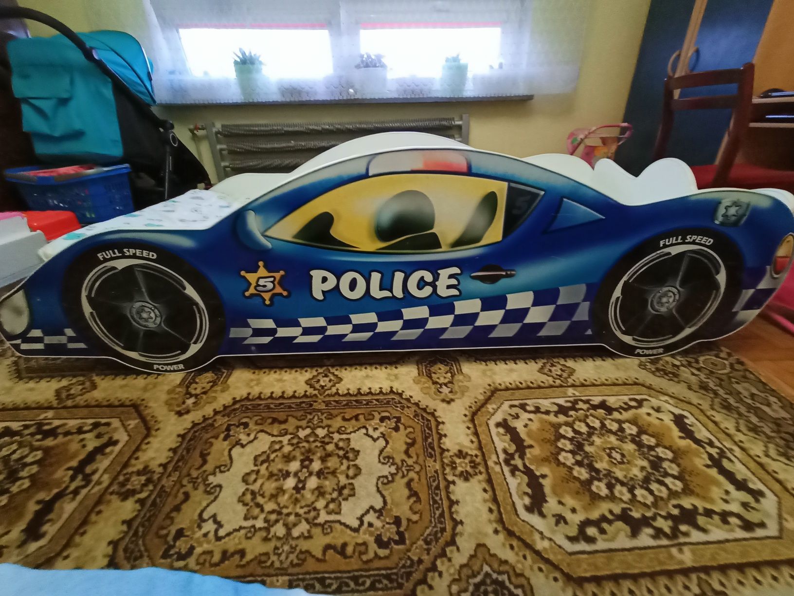 Łóżko używane policja