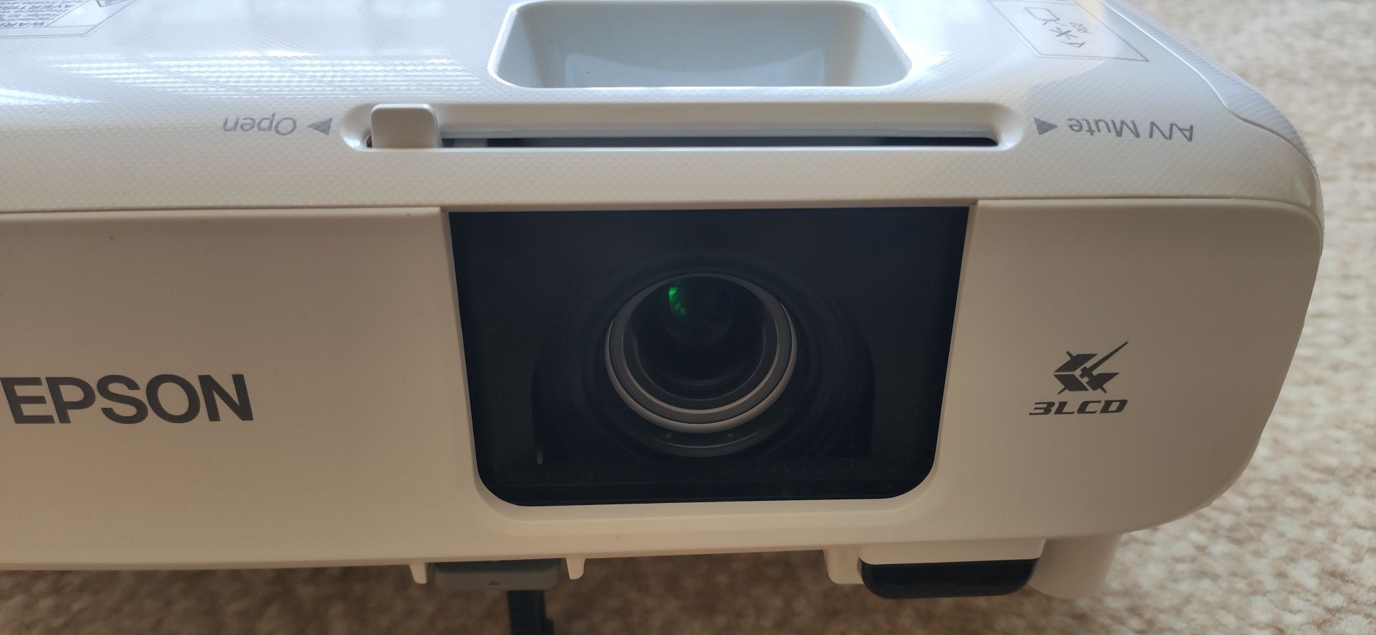 Projektor rzutnik Epson EH TW740 idealny