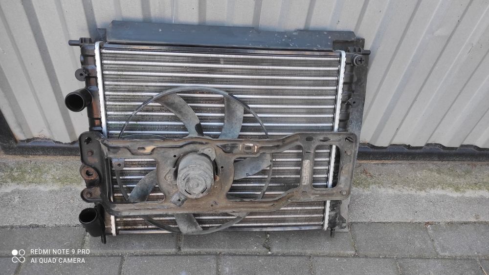 Chłodnica płynu renault Kangoo 1.4 1.2 stan bdb