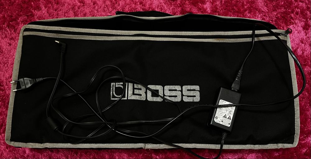 Boss GT-10 pedaleita guitarra multiefeitos com saco